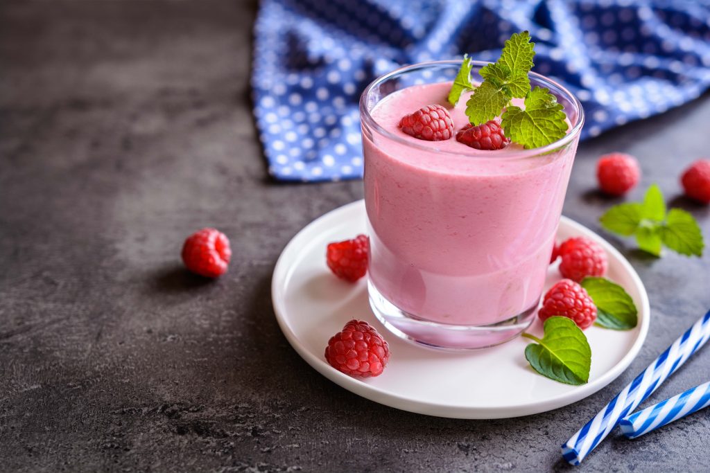 Milkshake-leger-aux-framboises